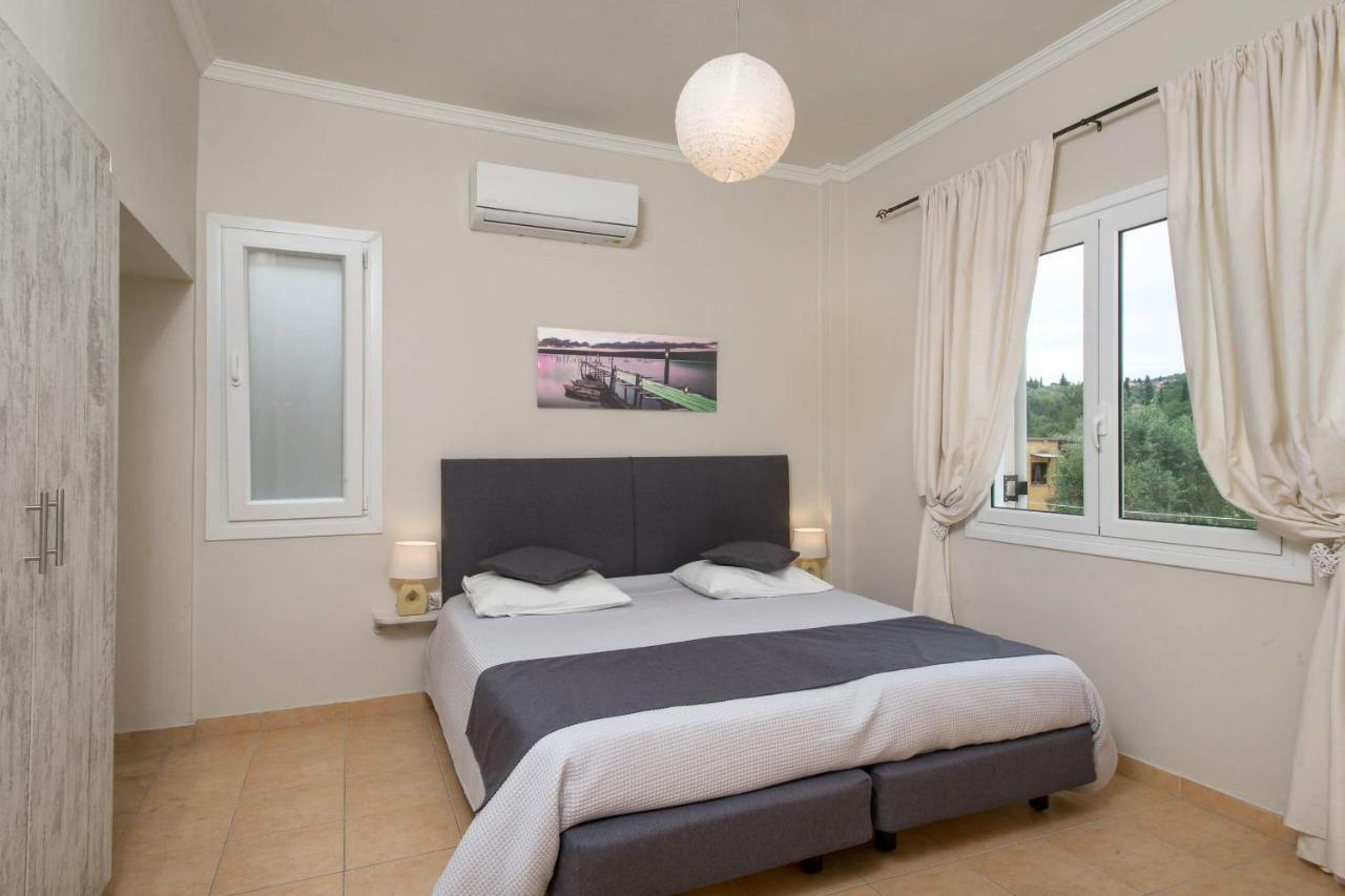 Georgia'S Apartments, Ipsos - Complex S Bagian luar foto